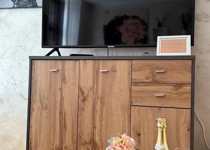 Sunshine Apartment